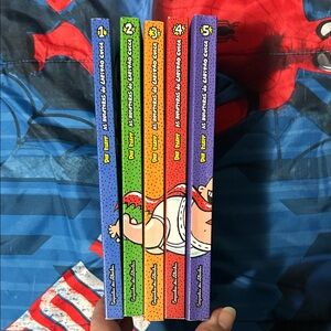 As Aventuras do Capitão Cueca/Captain Underpants Portuguese Book Set Volumes 1-5
